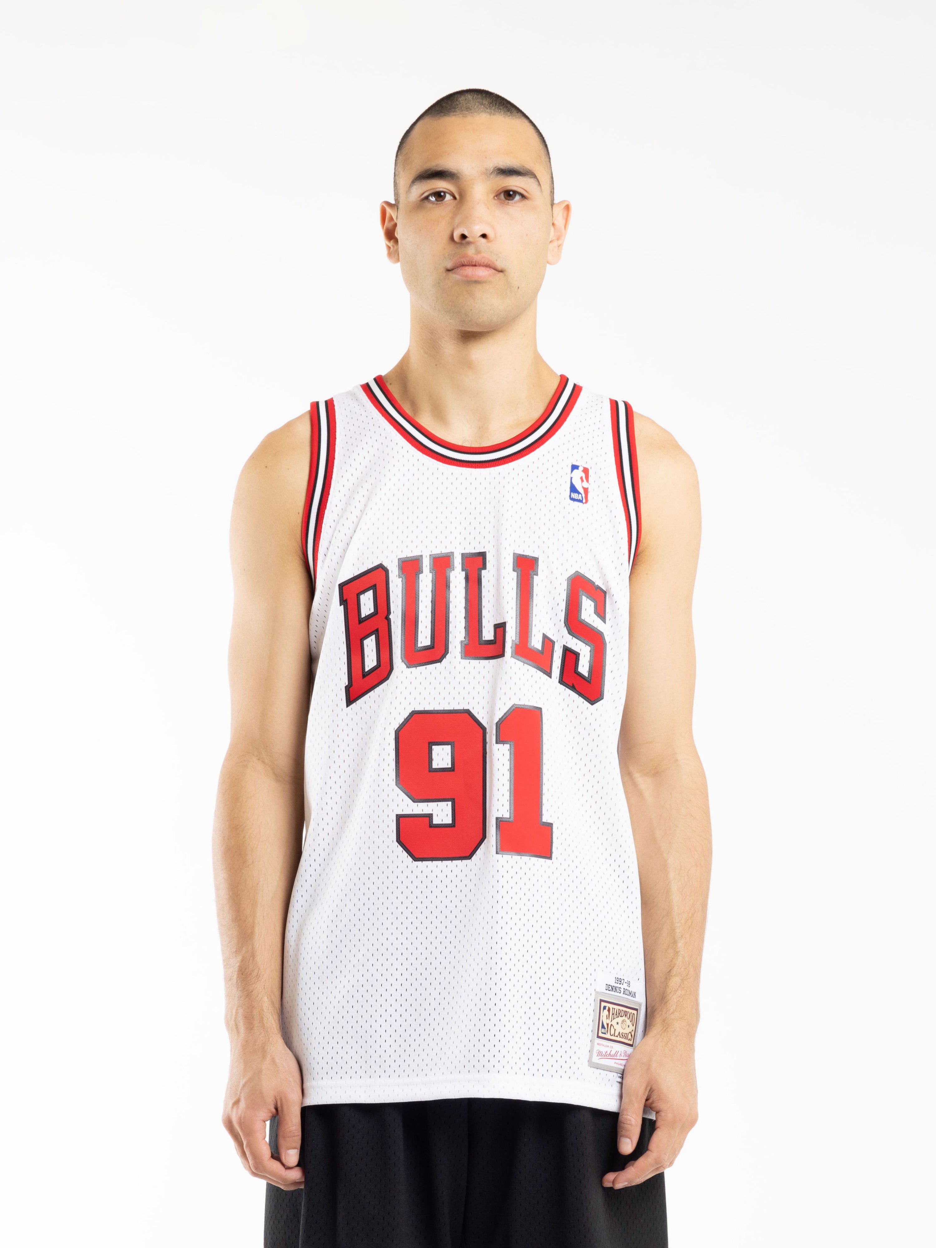 Dennis rodman best sale white bulls jersey