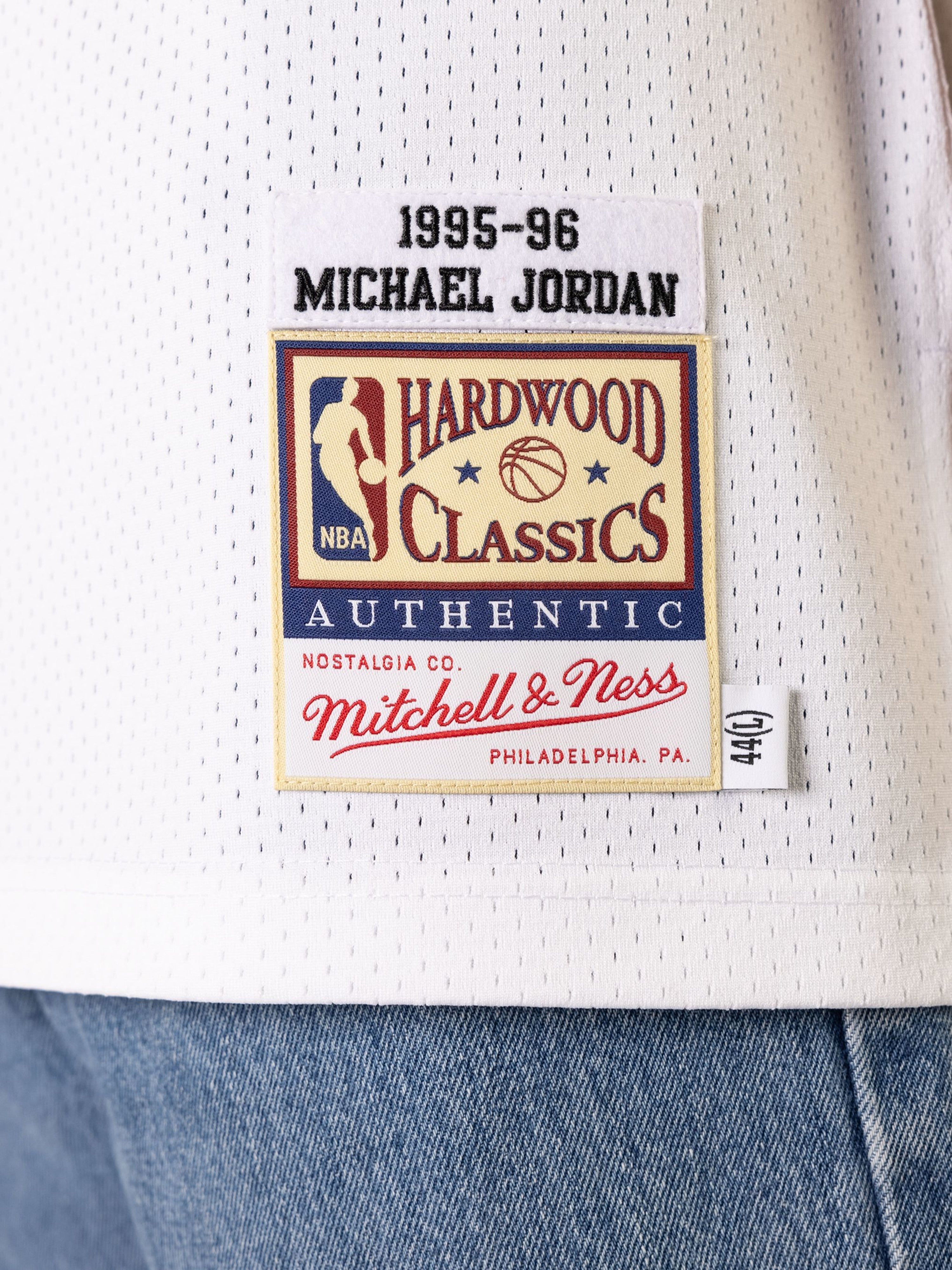 Michael Jordan 1995-96 NBA Championship Authentic Hardwood Classic Jersey-  Mens White