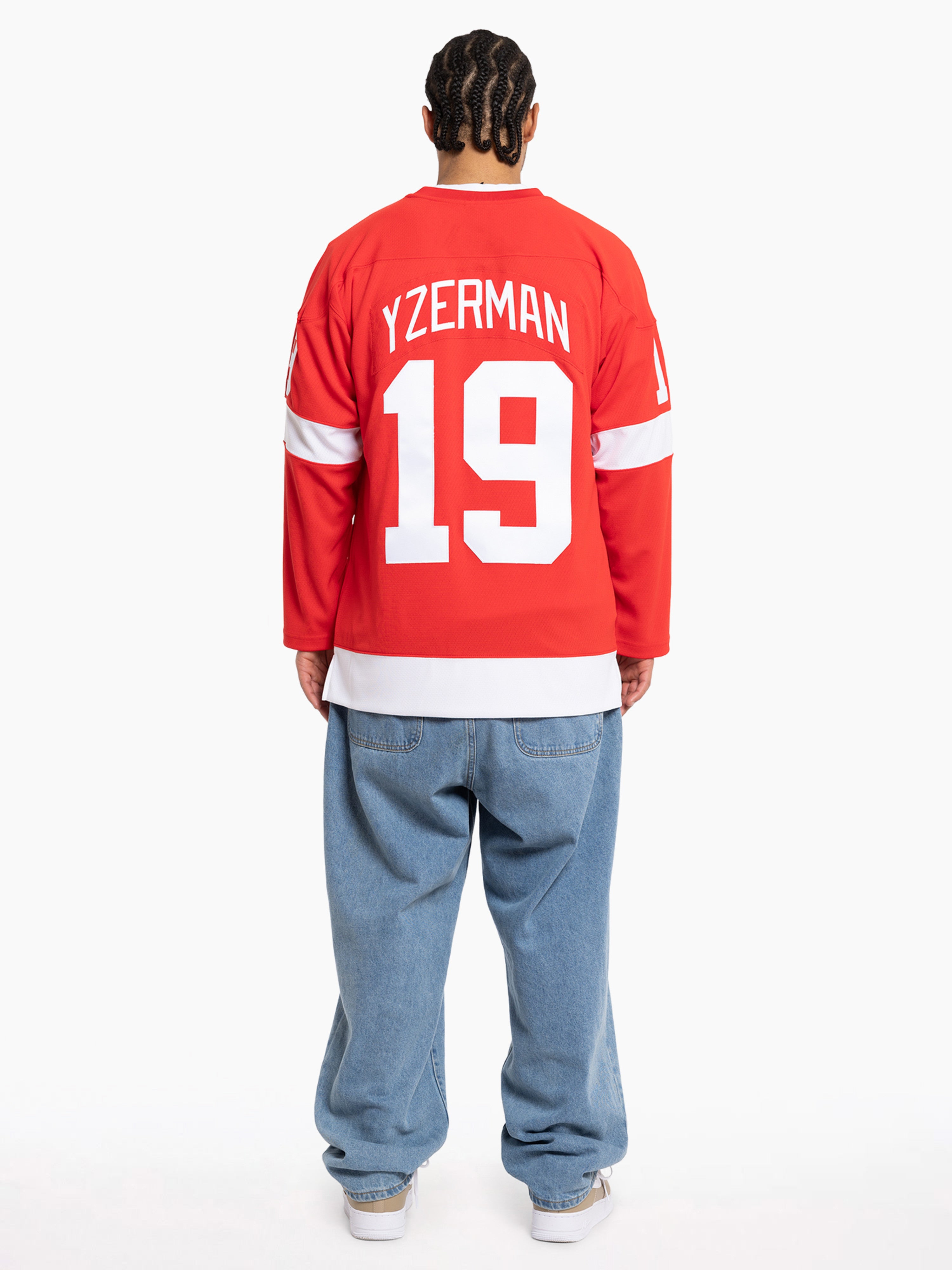 Steve yzerman best sale jersey number